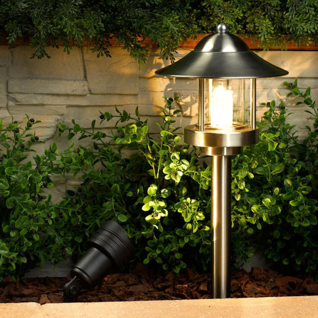 Westinghouse Landscape Light
 New Westinghouse Grande Chaumont LED Low Voltage Landscape