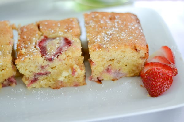 White Cake With Chocolate Chips
 Strawberry White Chocolate Chip Cake Salu Salo Recipes