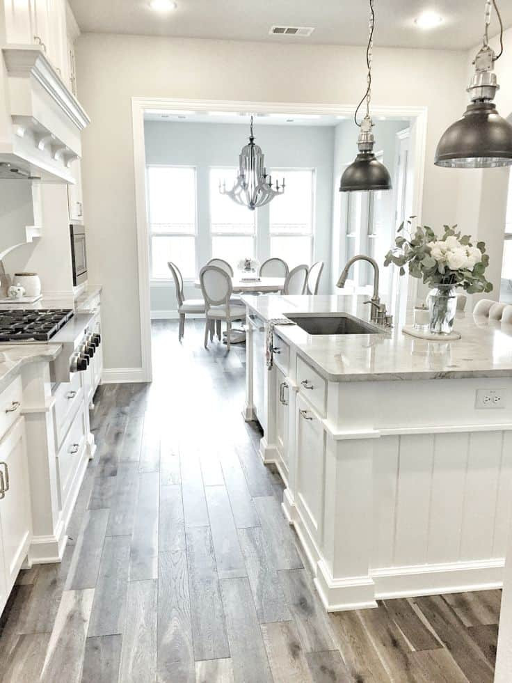 White Gray Kitchen
 These 15 Grey and White Kitchens Will Have You Swooning