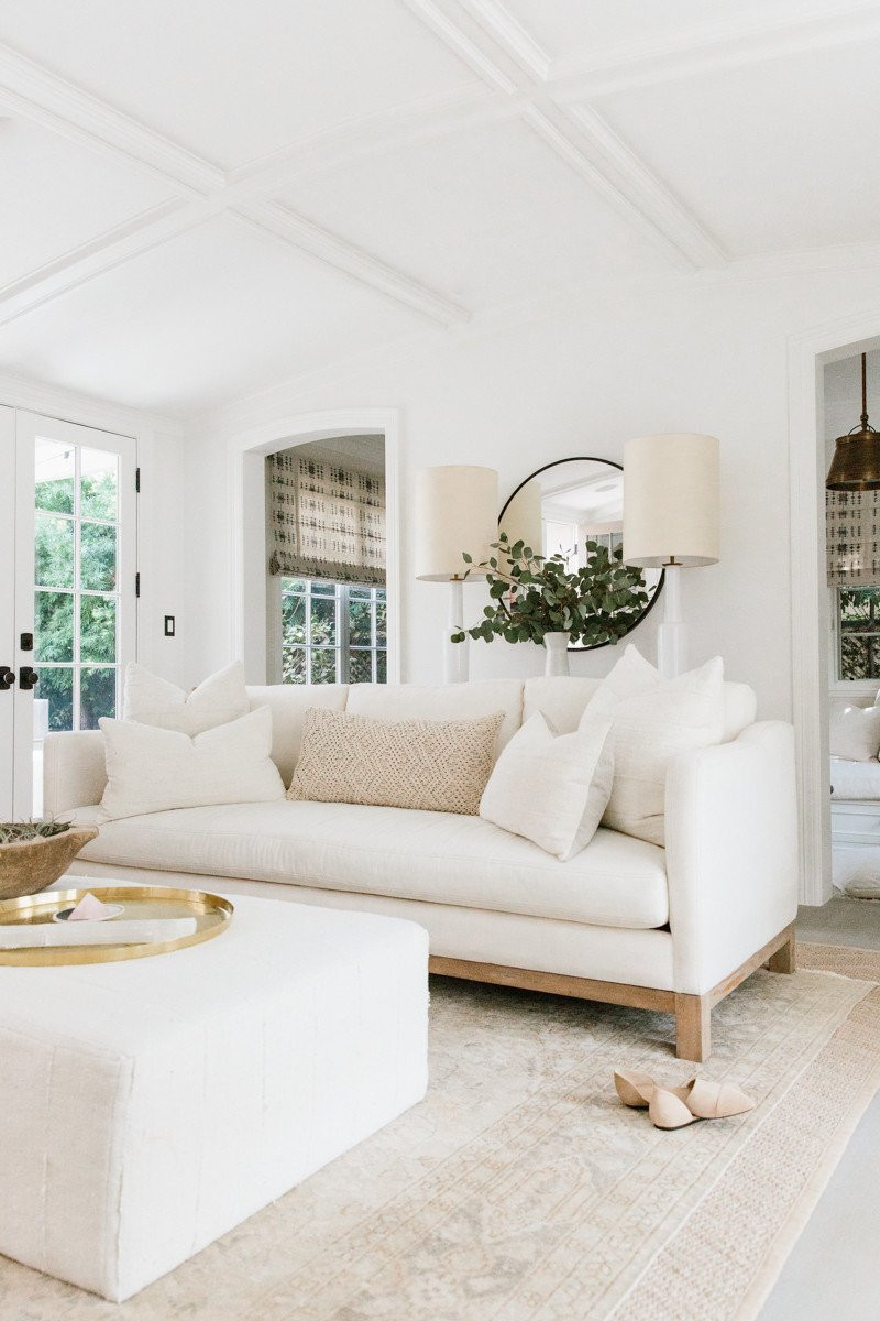 White Living Room Decor
 Cozy California Farmhouse Style Interior Design