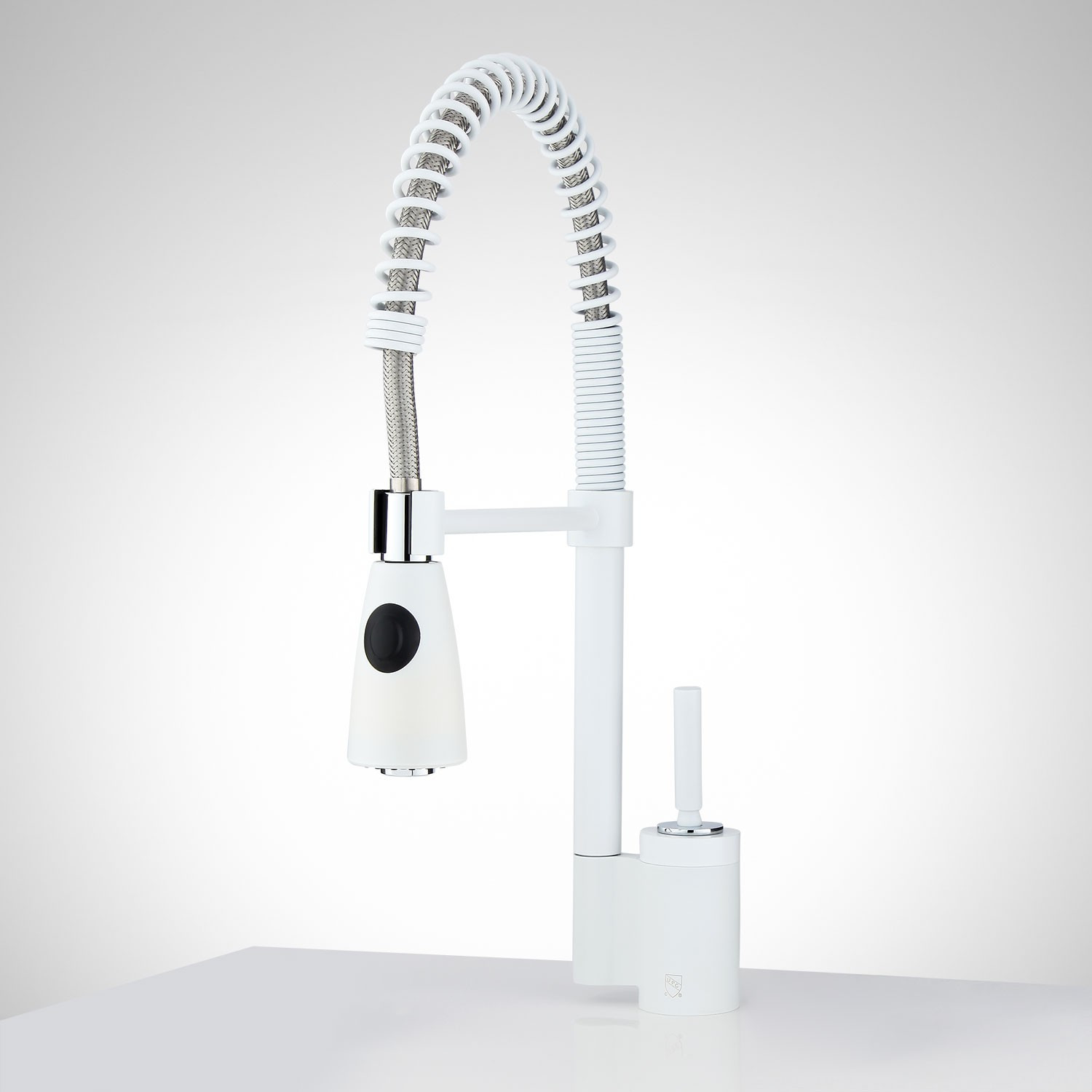 White Pull Down Kitchen Faucet
 Pull Down Sprayer Kitchen Faucet In White