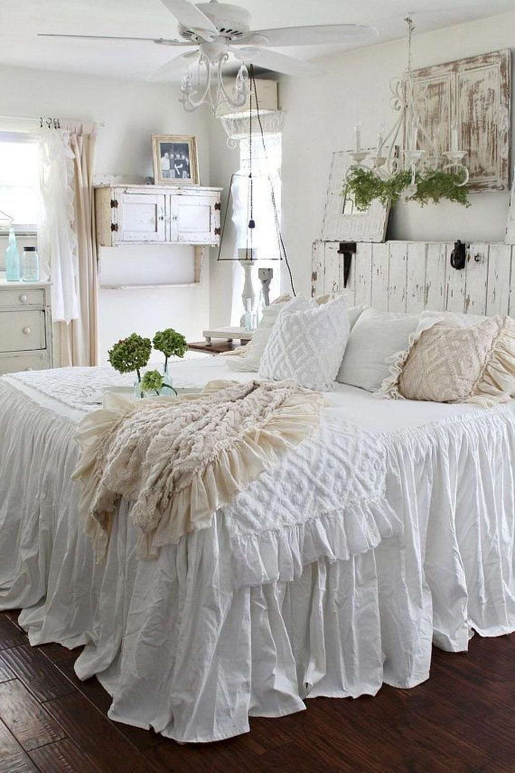 White Shabby Chic Bedroom
 23 Most Beautiful Shabby Chic Bedroom Ideas