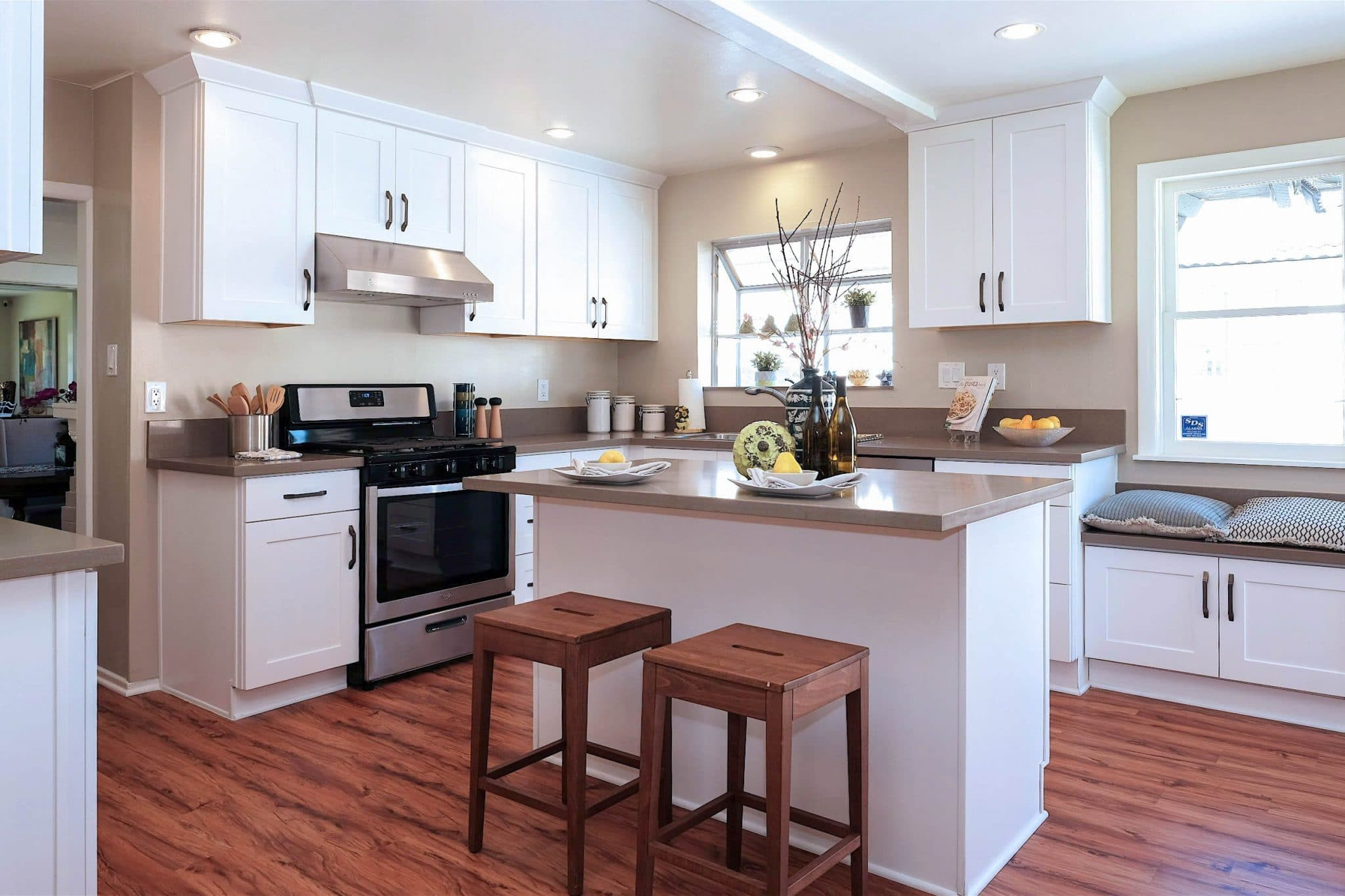 White Shaker Kitchen
 What is a Shaker Style Kitchen Cabinet Best line Cabinets