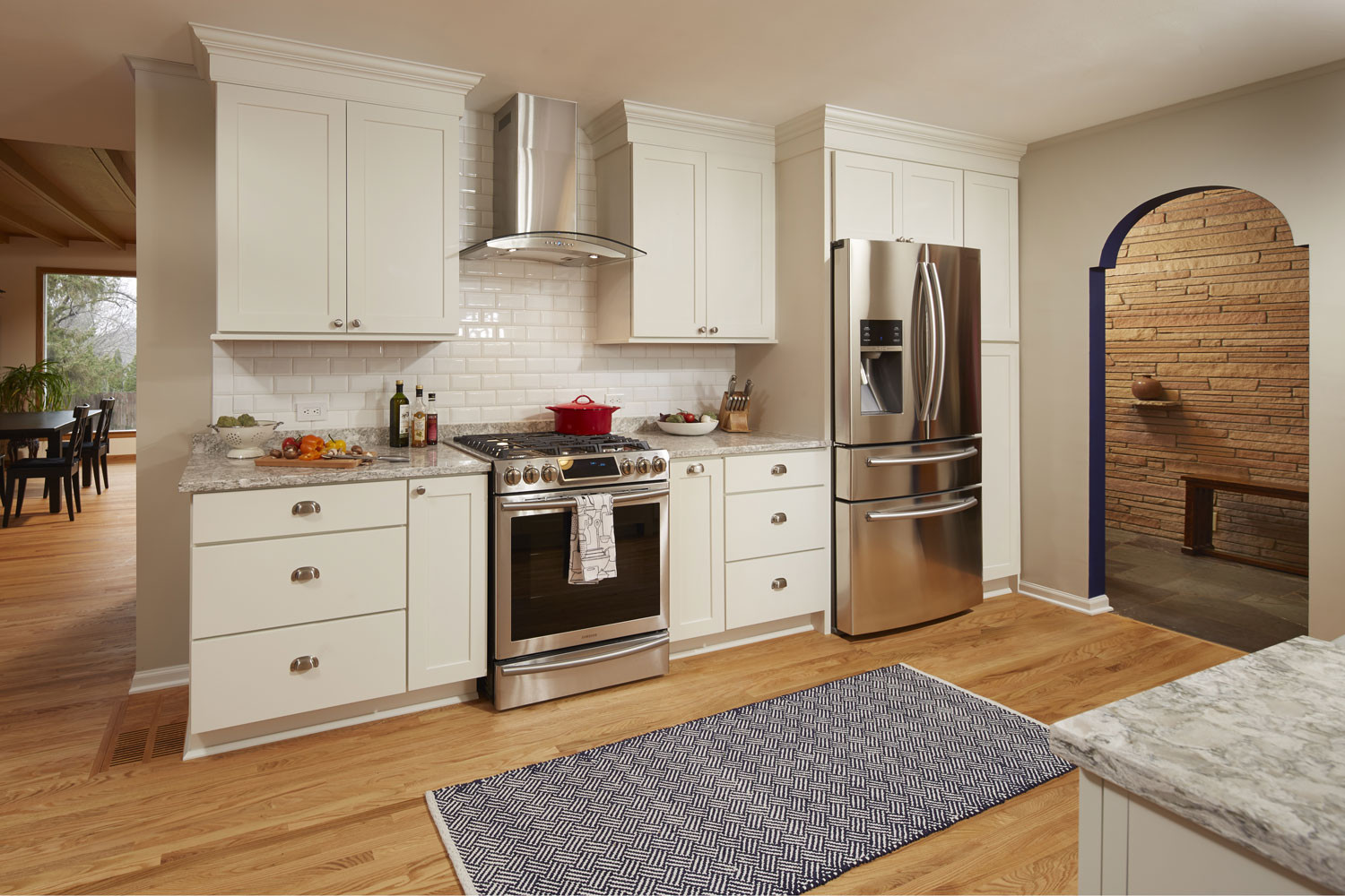 White Shaker Kitchen
 Timeless White Shaker Kitchen Accented with Rich Painted