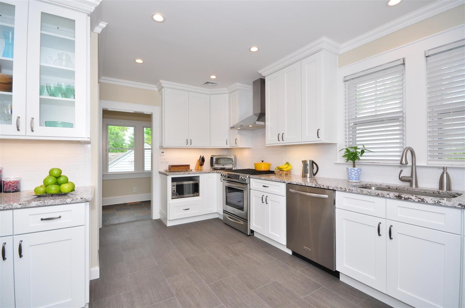 White Shaker Kitchen
 White Shaker Kitchen Cabinets Alba Kitchen Design Center