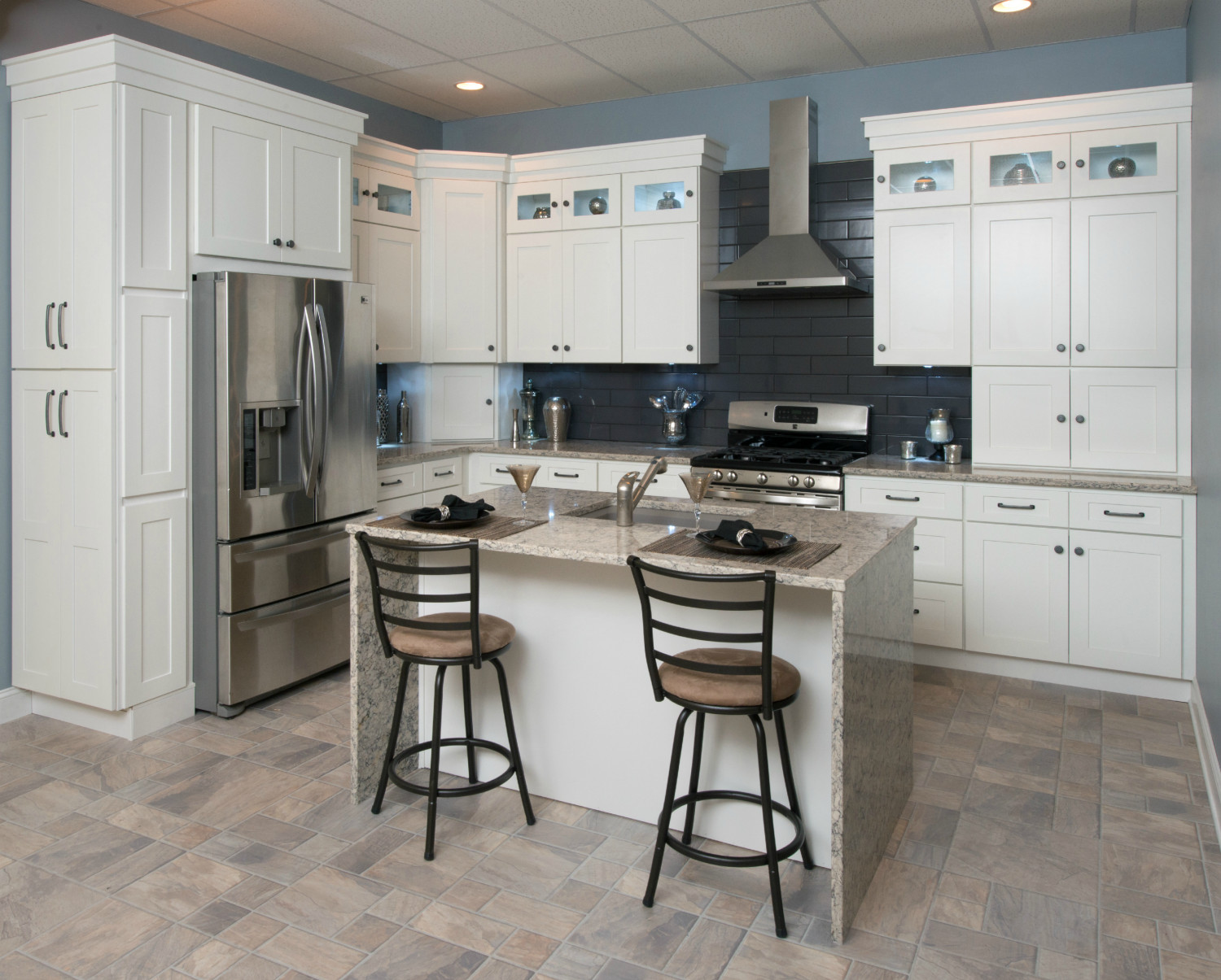 White Shaker Kitchen
 Frosted White Shaker Ready To Assemble Kitchen Cabinets