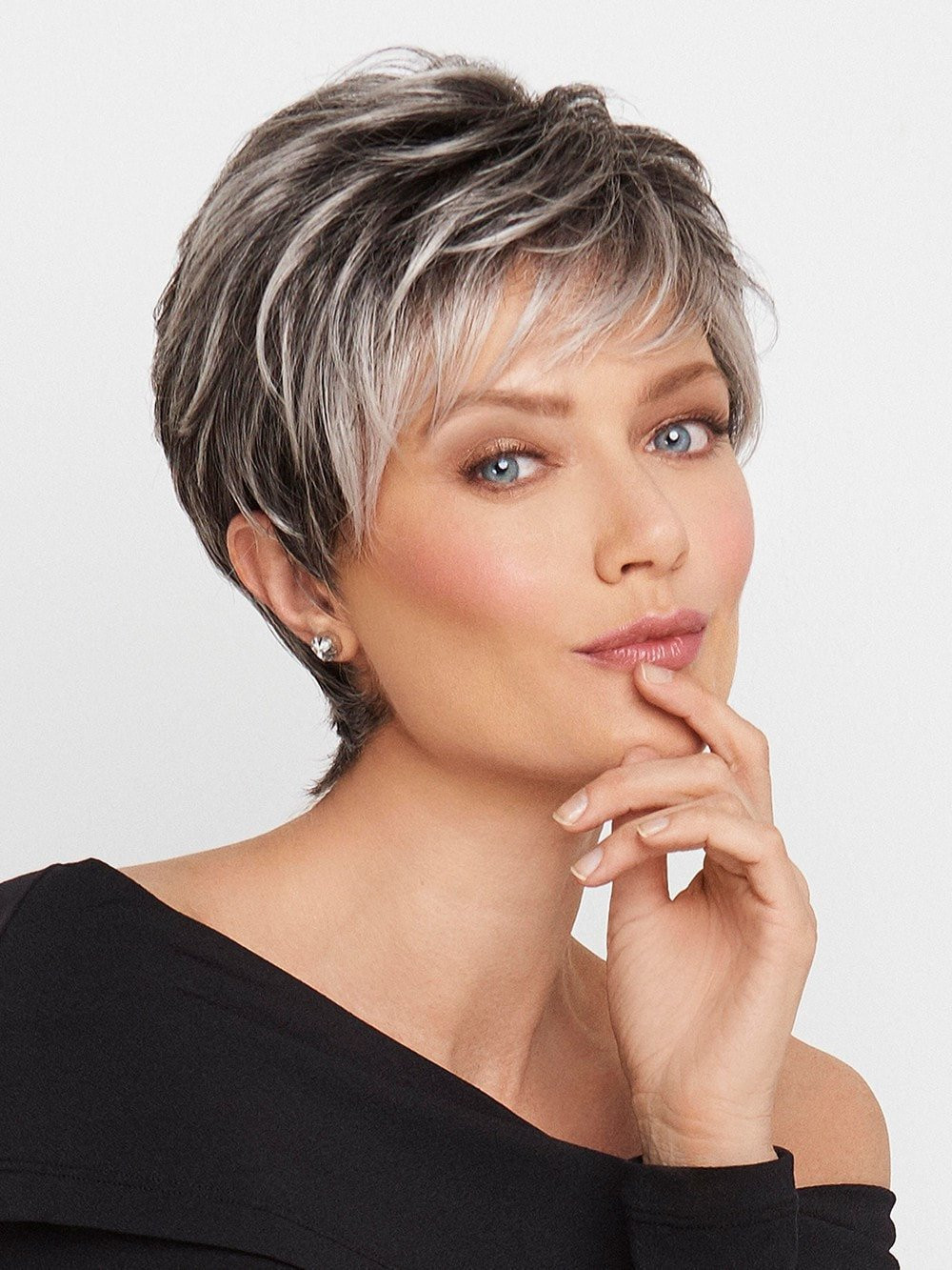 Women Medium Hairstyles
 30 Superb Short Hairstyles For Women Over 40