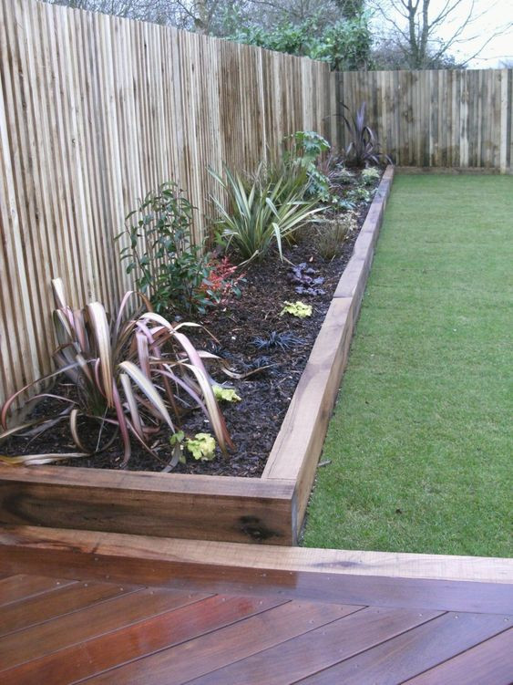 Wood Landscape Edging
 25 Stylish Garden Bed Edging Ideas DigsDigs