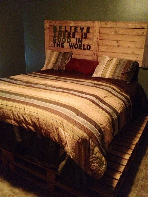 Wood Pallet Bed Frame DIY
 34 DIY Ideas Best Use of Cheap Pallet Bed Frame Wood