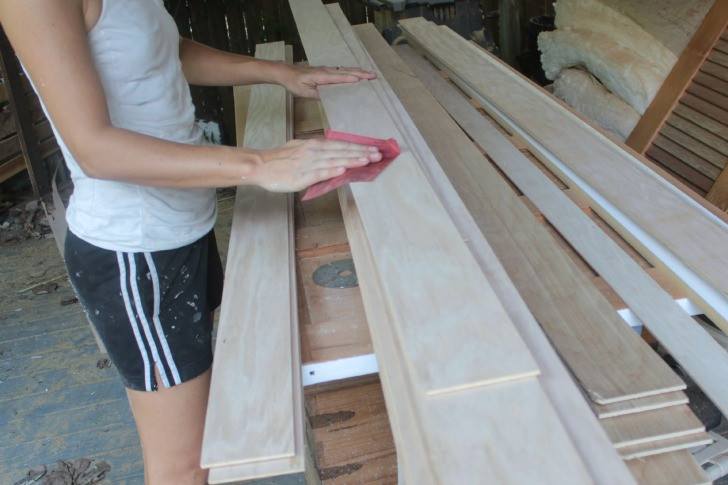 Wood Slat Wall DIY
 inexpensive DIY wood slat walls the space between