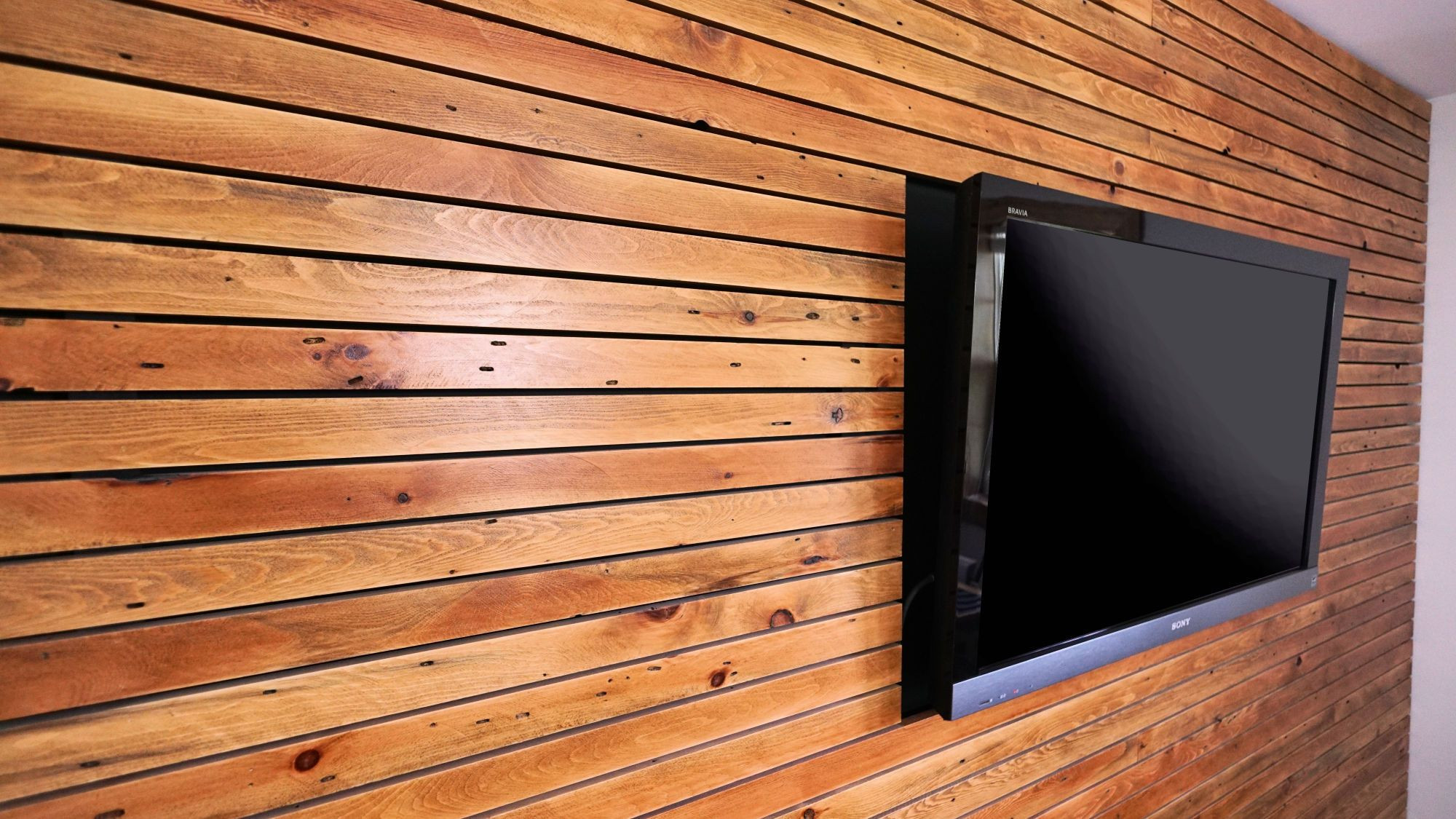 Wood Slat Wall DIY
 How To Make A Wood Feature Wall