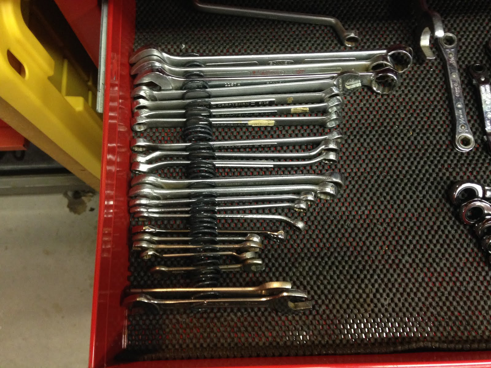 Wrench Organizer DIY
 Ken Umemoto s vReality DIY Wrench Organizer