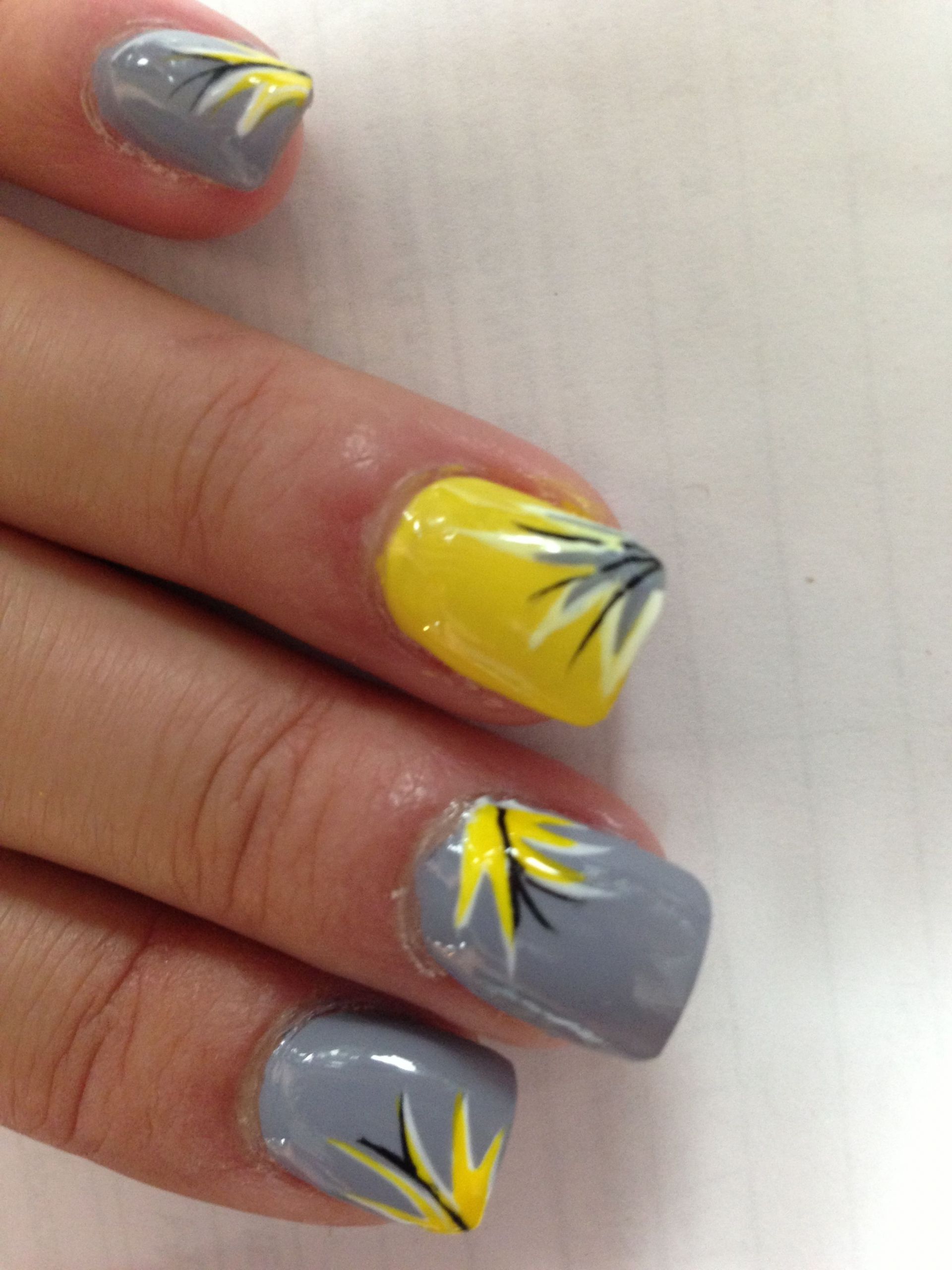 Yellow And Grey Nail Designs
 Gray and yellow My nails