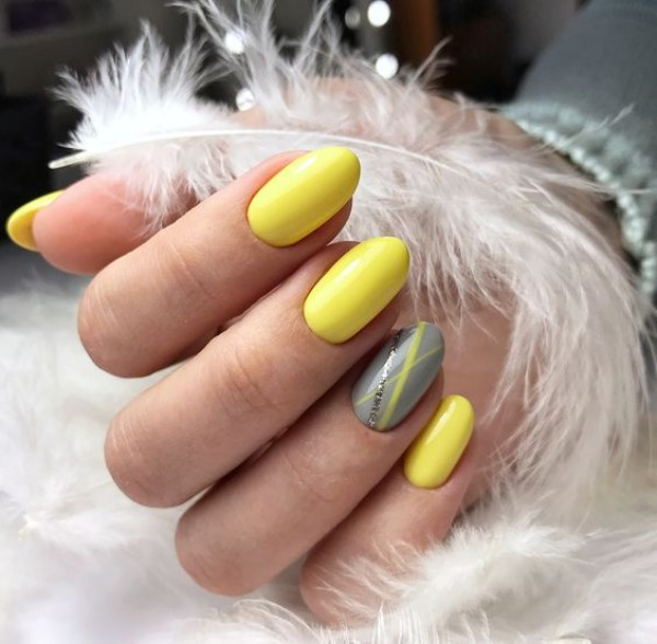 Yellow And Grey Nail Designs
 Best and Newest Yellow Nail Designs 2020