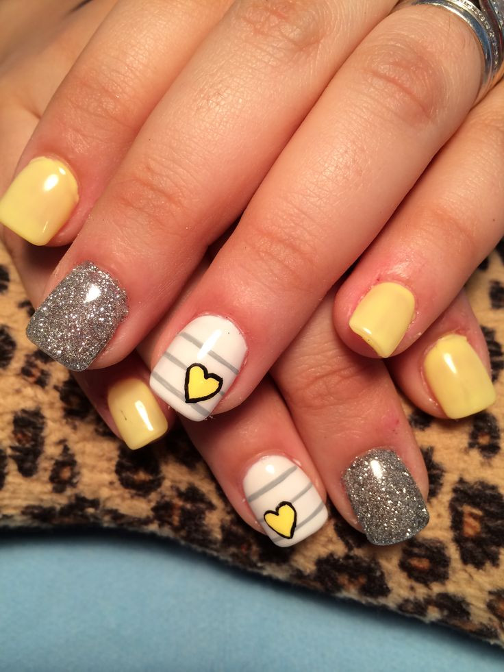 Yellow And Grey Nail Designs
 469 best images about uñas on Pinterest