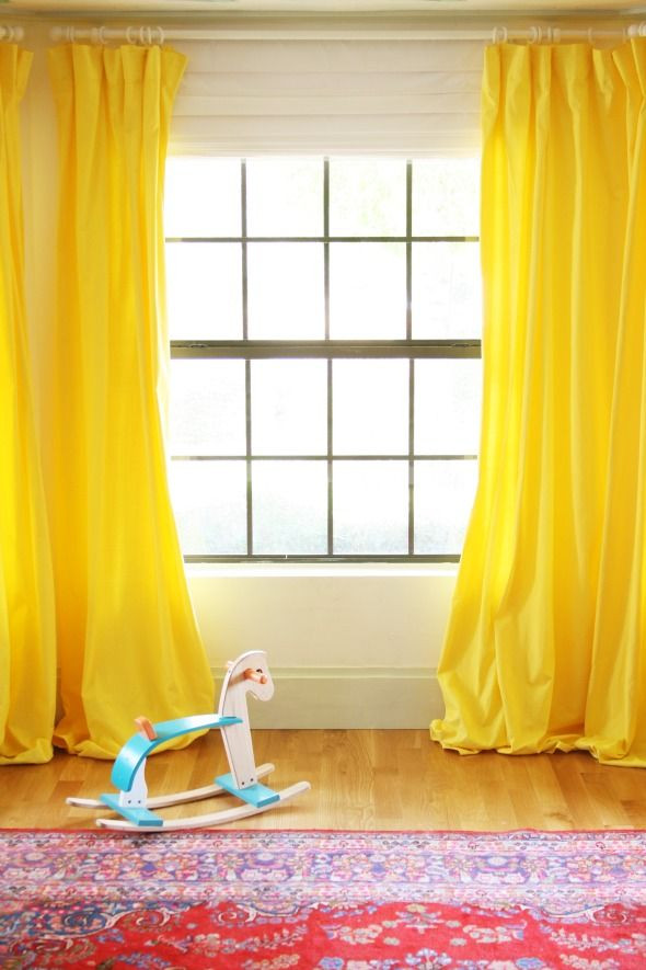 Yellow Living Room Curtains
 The Way To Brighten Up A Room With Yellow Curtains