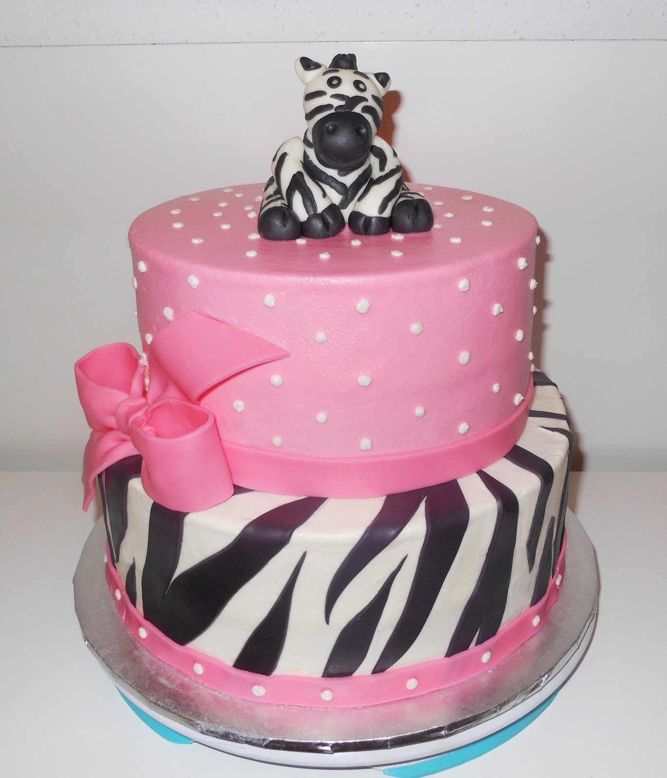 Zebra Print Birthday Cake
 Zebra Cakes – Decoration Ideas